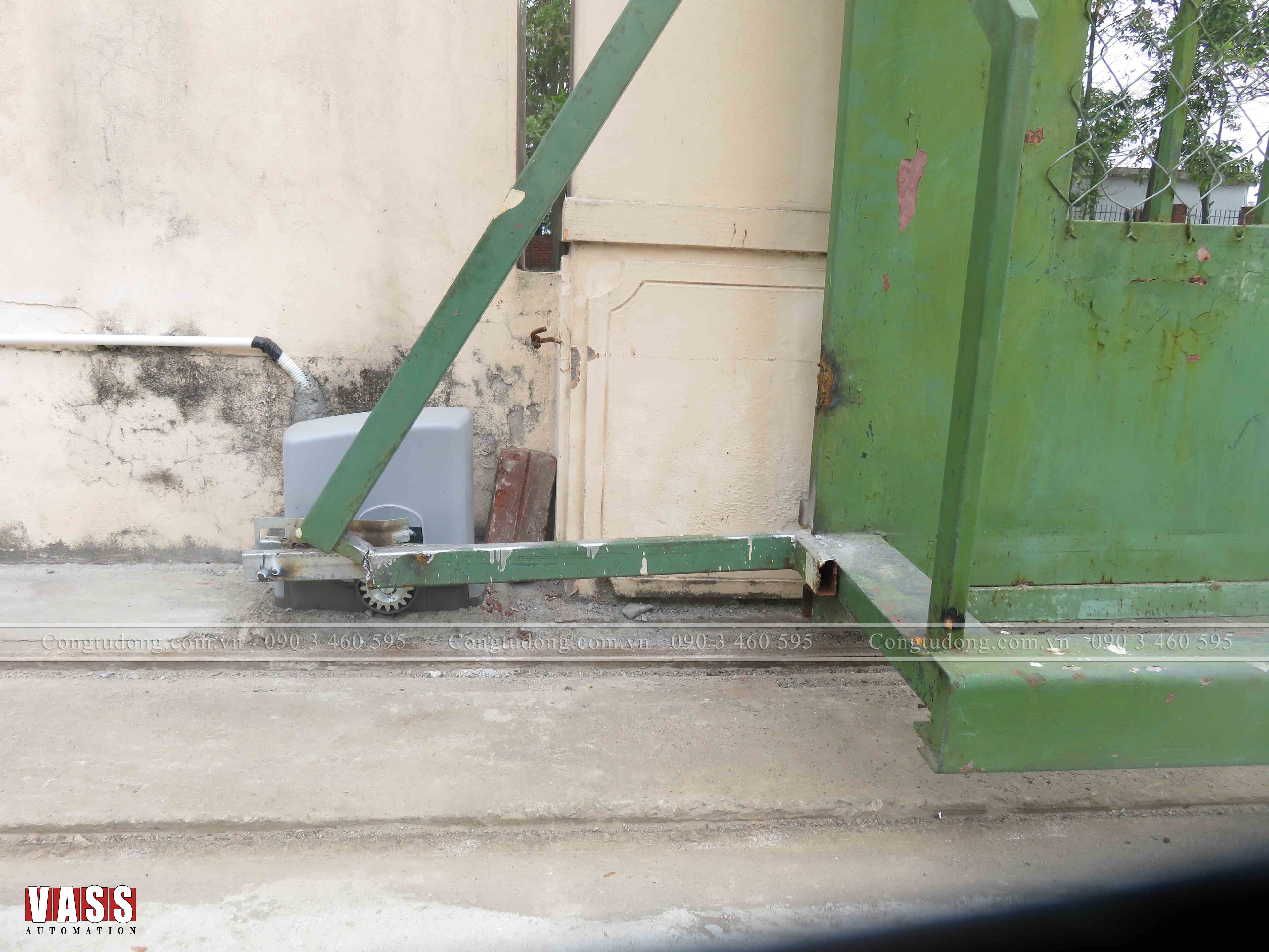 motor cong truot tu dong t-onekit5t hang tau italia